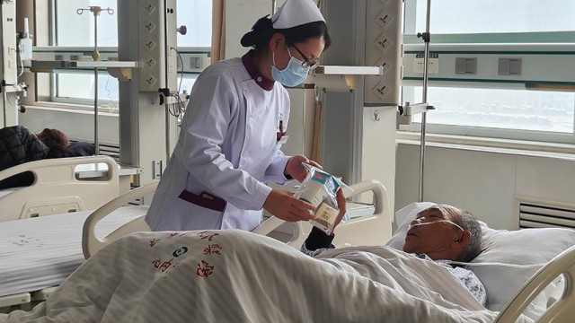 长子县医院护理部：创新护理服务模式 改善患者就医感受
