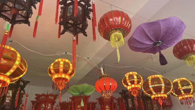 长子县慈林镇龙泉村：赶制花灯迎新年