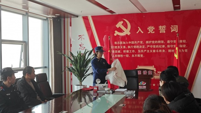 长子县消防救援大队开展节前消防安全宣传活动