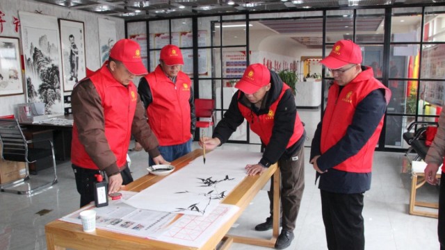 长治市长子县掀起&ldquo;学雷锋 做志愿 服务改革建新功&rdquo;主题活动热潮