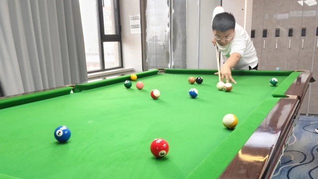 黎城农商银行第二届职工运动会启幕：台球赛首战&ldquo;杆&rdquo;显风采 精彩瞬间燃爆现场