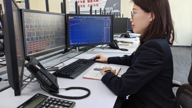 荣耀再续！王娟二次斩获&ldquo;全国农金机构职业技能提升赋能高质量发展大赛&rdquo;个人二等奖