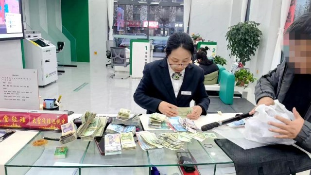 20分钟6772元长治 黎城农商银行用&ldquo;收尾时刻&rdquo;圈粉商户