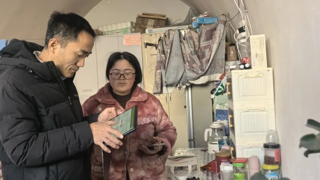 长治市黎城李庄支行：抢抓压岁钱场景 社保卡营销添力开门红