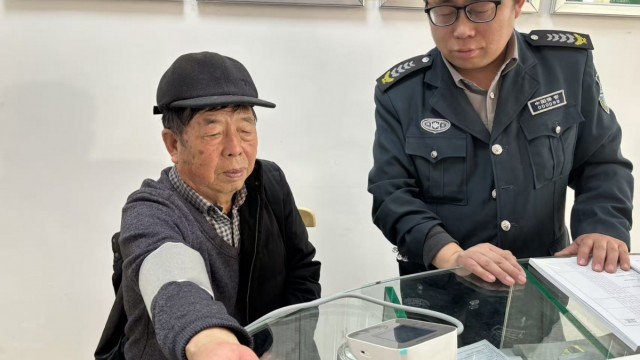 长治市长子农商银行南常支行暴冬冬：做尽心尽职的&ldquo;暖心守护者&rdquo;