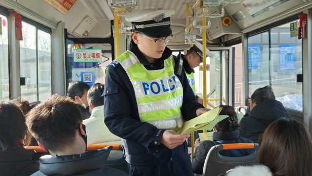 严管严控保平安！长治市长子县交管大队全警守护春运路
