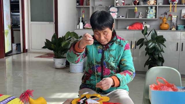 长治市长子县关街布老虎 ：锦绣针丝迎马年
