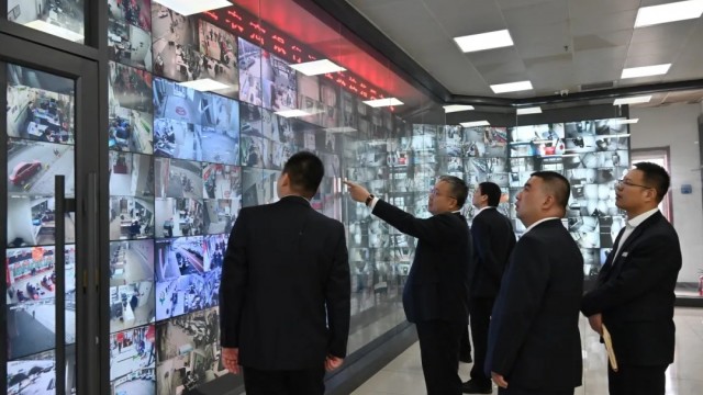 收心归位鼓干劲 策马奋蹄开门红&mdash;&mdash;长治市襄垣农商行党委班子开展节后走访慰问活动