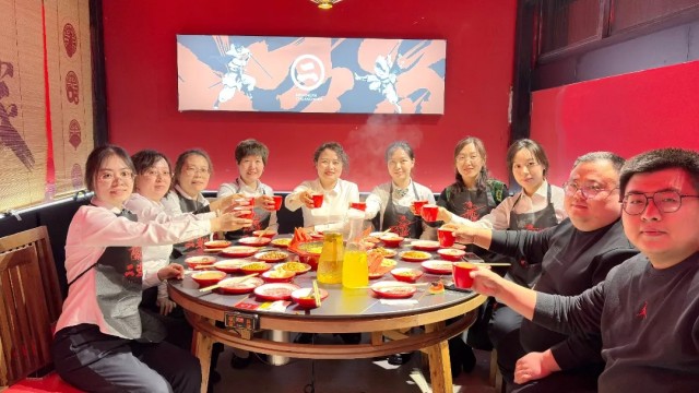 暖心聚首话发展，同心筑家启新程&mdash;&mdash;长治市黎城农商银行总行营业部、李庄支行开展团建谈心活动