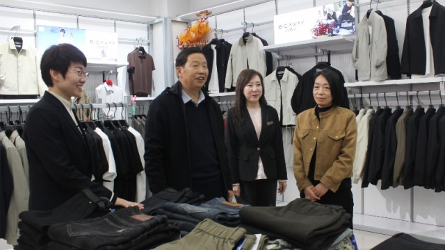 商贸领域排头兵&mdash;&mdash;和国斌引领长治市长子商业新发展